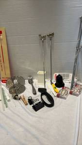 lot 1226 image: Kitchen Items