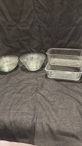 lot 1230 image: Small and smaller glass loaf pans, small set of 4 glass bowls and set of 6 small nesting bowls