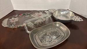 lot 1268 image: Wilton Armetale Give Us This Day Bread Tray, Glass Holly Tray and more