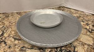 lot 1283 image: Commercial Pizza Screen Set - Aluminum Mesh and Solid Pan Combo