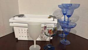 lot 1321 image: Mixed Glassware Collection - Blue Margarita Glasses, Fish Design Wine Glass, and Frosted Glass
