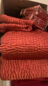lot 1400 image: Pier 1 Full size coverlets with shams