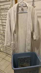 lot 1469 image: Ladies bathrobe and hamper