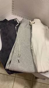 lot 1475 image: Ladies Fila sweat pants and other brands ML