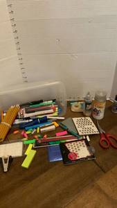 lot 1494 image: Office and craft items