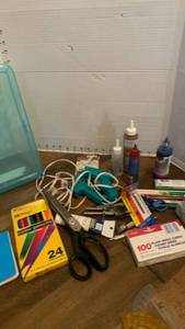 lot 1495 image: Office and craft supplies