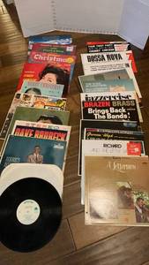 lot 1508 image: Record albums