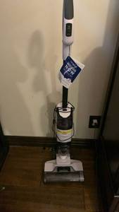 lot 1517 image: Tineco Upright Vacuum Cleaner