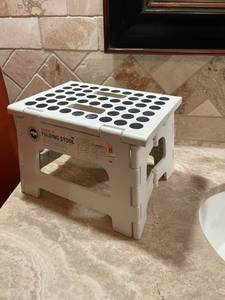 lot 1582 image: Rhino 2 folding stool