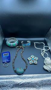 lot 1928 image: Jewelry Collection Lot - Bangles, Necklace, Brooch and Decorative Items