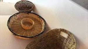 lot 3050 image: Baskets