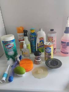 lot 3067 image: Household Products