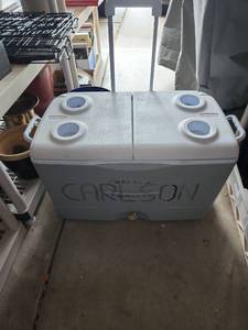 lot 3210 image: Rubbermaid Marine split lid Cooler with Cup Holders