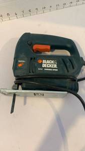 lot 3436 image: Black & Decker 3.2A Variable Speed Jigsaw
