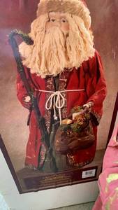 lot 3511 image: Santa Claus Collectors Edition Christmas Figure 36 inches tall