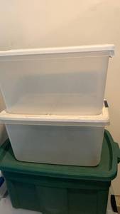 lot 3604 image: 3 Storage bins