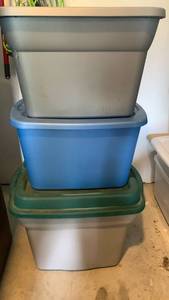 lot 3606 image: 3 heavy duty storage bins