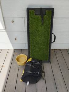 lot 4101 image: Doggie Items.  Life Jacket, Ramp and Bowl
