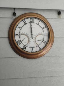 lot 4124 image: Wall Clock.  Approximately 35 inches diameter