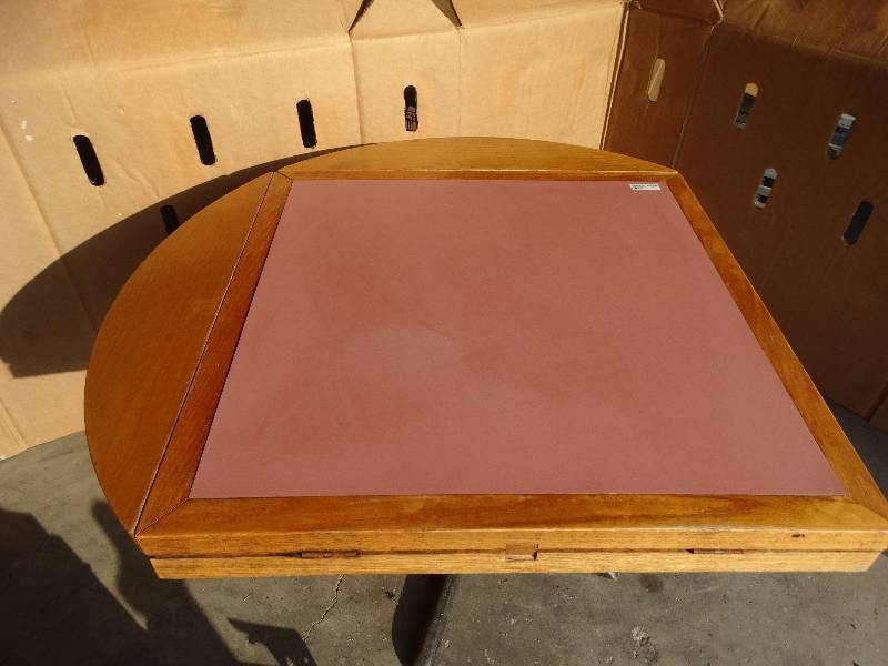 lot 2443 image: Dining table w leaves- 36 x 36