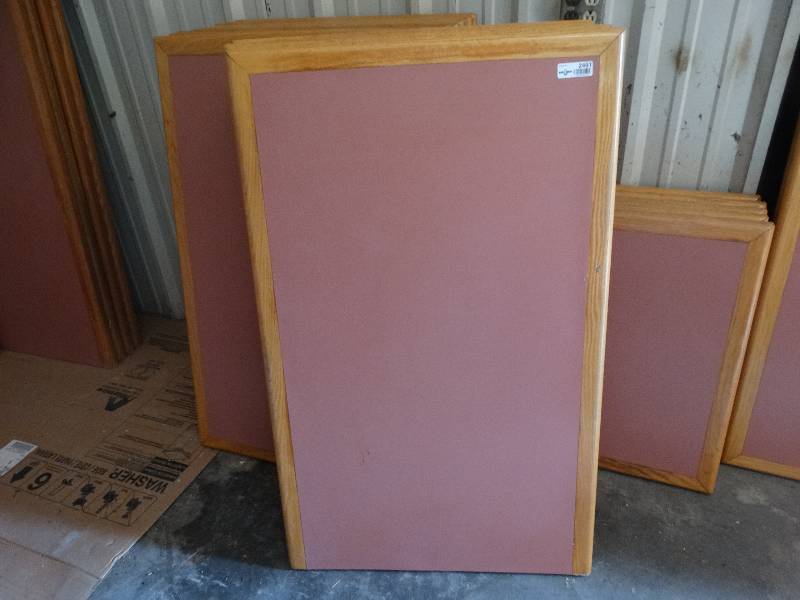 lot 2461 image: Booth table top- 30 x 48