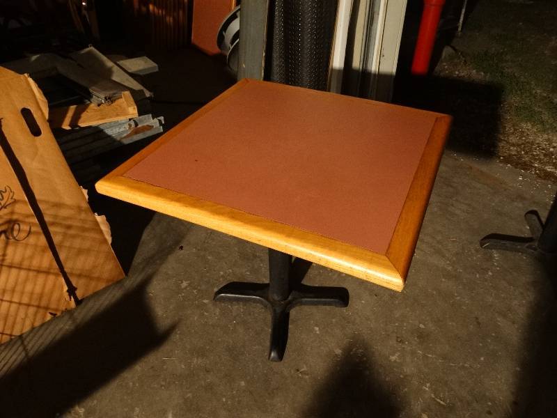 lot 2484 image: Pedestal base dining table- 30 x 30