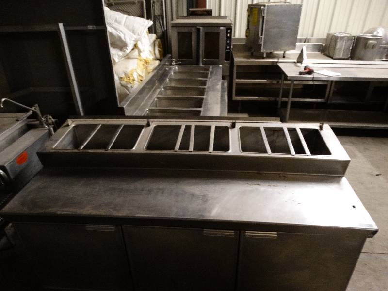 lot 2533 image: Volrath cooling table6. External compressor ready