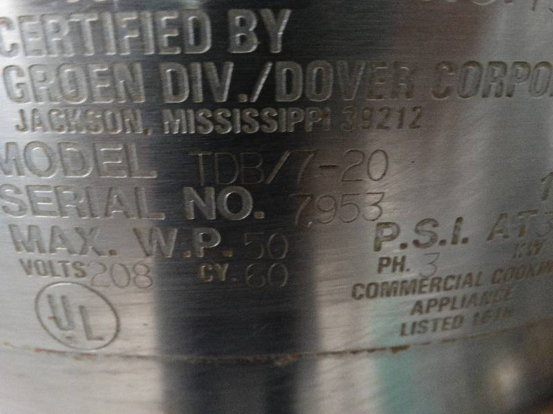 lot 2555 image: Commercial tilt kettle soup kettle. M#TDB7-20, 208v, 3ph