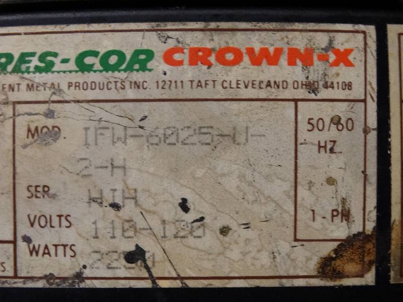 lot 2604 image: Cres-cor Infrared food warmer 110220V, 1Ph.