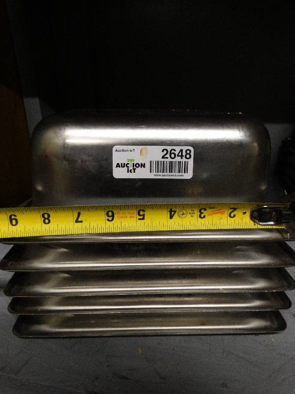 lot 2648 image: Lot of 5 stainless steel food bar container inserts