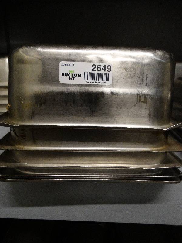 lot 2649 image: Lot of 5 stainless steel food bar container inserts