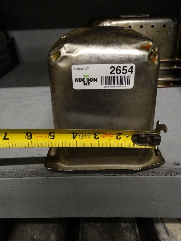 lot 2654 image: Stainless steel food bar insert.
