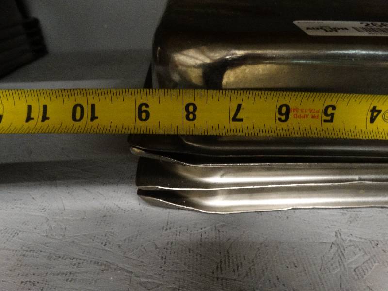 lot 2666 image: Lot of 3 stainless steel food bar container inserts