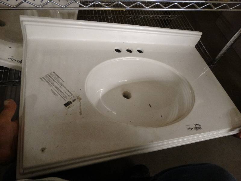 lot 2730 image: Vanity sink.