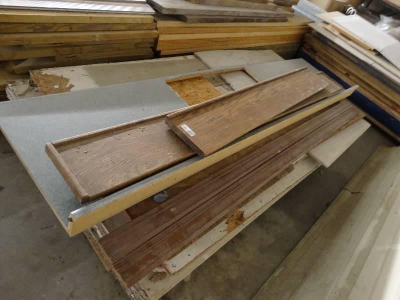lot 2749 image: Misc sheet rock and wood.