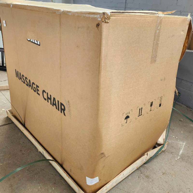 lot 7201 image: New Electric Massage Chair in Original Box&nbsp