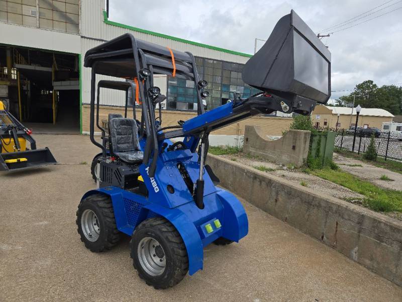lot 48 image: HH480 Mini Excavator  Gasoline Engine
