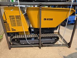 lot 7511 image: Unused Mud Buggy X1200 Tracked Mini Dumper