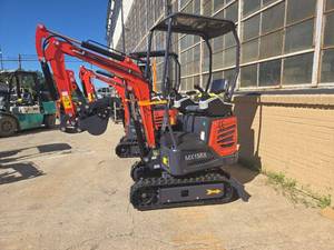 lot 3025 image: Unused 2025 AGT MX15RX Mini Excavator  Red  RATO, 13.5HP
