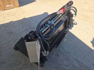 lot 9629 image: Unused 4 in 1 Mini Skid Steer Bucket Attachment&nbsp