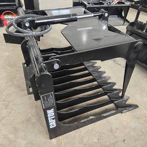 lot 7220A image: Unused MINI Captok CK-HWG44C Skid Steer Wood Grabber Attachment