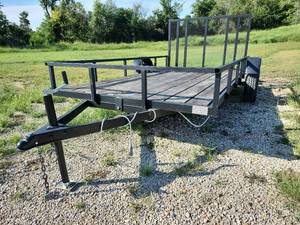 lot 33 image: Loongsheen LXT65 Utility Trailer  1000kg Capacity