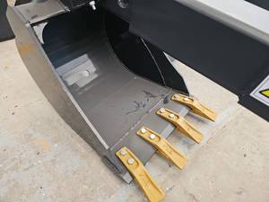 lot 9028 image: LandHonor BH-12-72D Big Arm Backhoe Attachment for Skid Steer