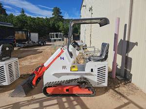 lot 9003E image: New HH480 Mini Skid Steer Loader - Compact Power Machine