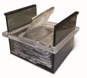 lot 1480 image: Product Club Product club pop-up foil dispenser