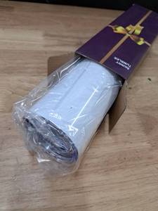 lot 2120 image: skinny tumbler in white, comes with packaging. Perfect for personalization and DIY projects