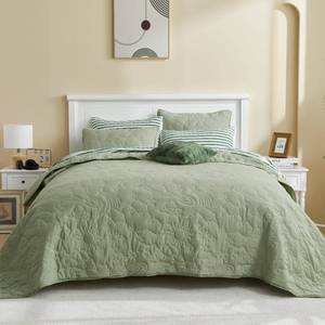 lot 11359 image: SHALALA NEW YORK Sage Green Quilt Bedding Set Queen Size, Lightweight Summer Quilt Bed Set with Pillow Shams, Reversible Stitching Celestial Bedspread Coverlet for All Season