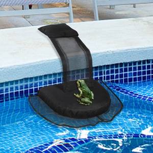 lot 12134 image: MorTime Animal Saving Escape Ramp, Swimming Pool Floating Animal Saver Rescue Tool for Outdoor Critter Frog Chipmunk (1 Pack)