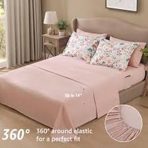 lot 9501 image: Casagusto Pink Full Sheets Set