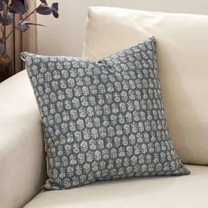 lot 10007 image: DOMVITUS Floral Pillow Covers, 18x18 Pillow Cover, Couch Pillows for Living Room, Decorative Farmhouse Accent Block Print Throw Pillow Covers, 1PC, Dusty Blue